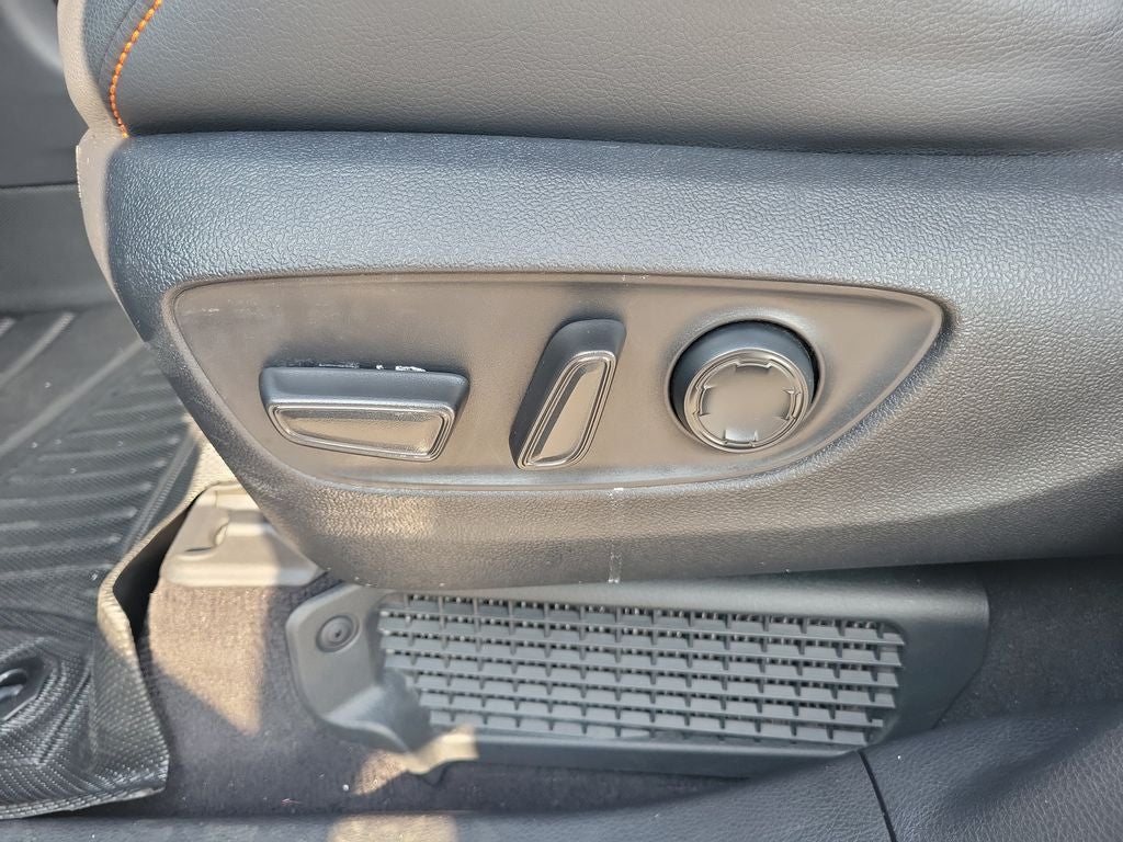 2021 Toyota Sienna XSE 7 Passenger
