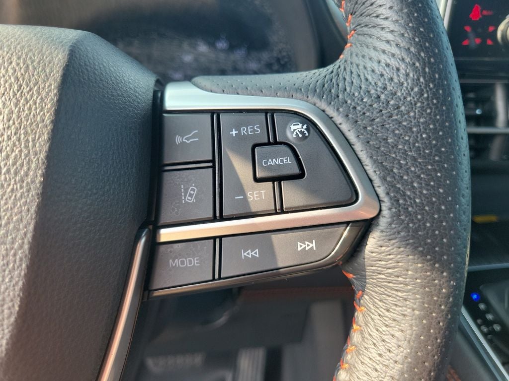 2021 Toyota Sienna XSE 7 Passenger
