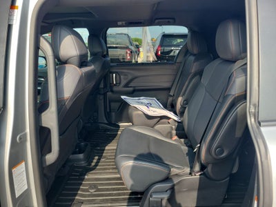 2021 Toyota Sienna XSE 7 Passenger