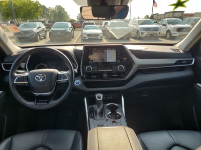 2020 Toyota Highlander Hybrid XLE
