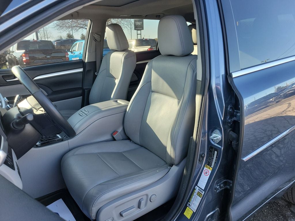 2017 Toyota Highlander XLE