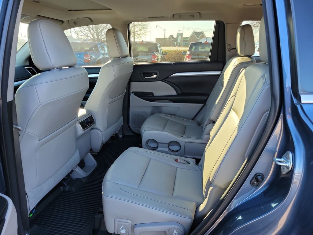 2017 Toyota Highlander XLE