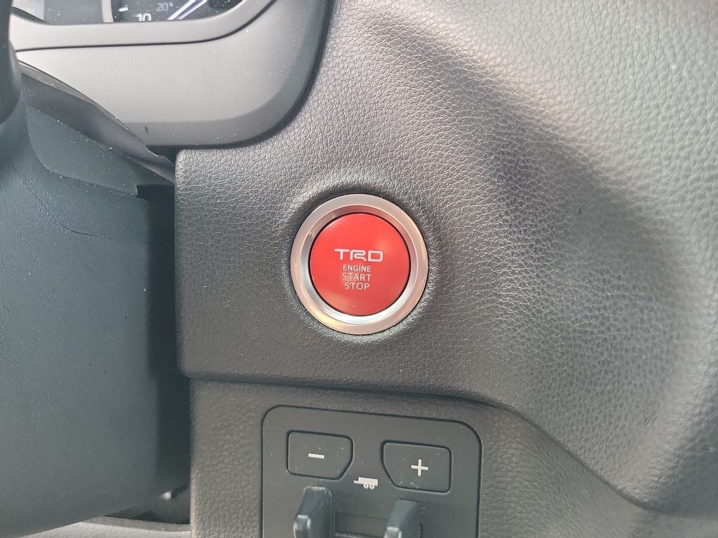2022 Toyota Tundra SR5