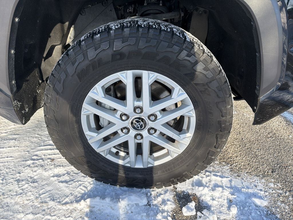 2022 Toyota Tundra SR5