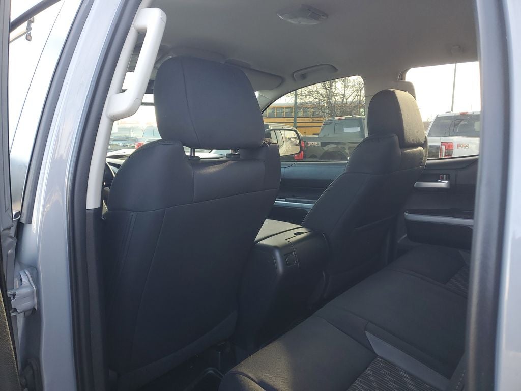 2018 Toyota Tundra Base