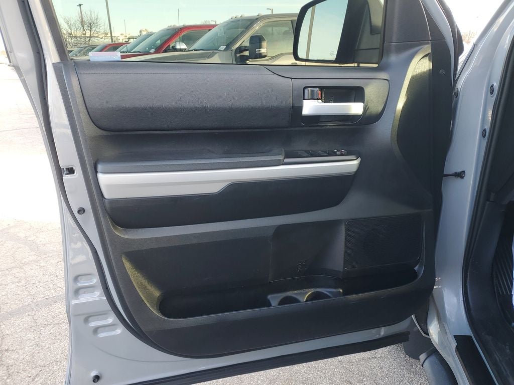 2018 Toyota Tundra Base