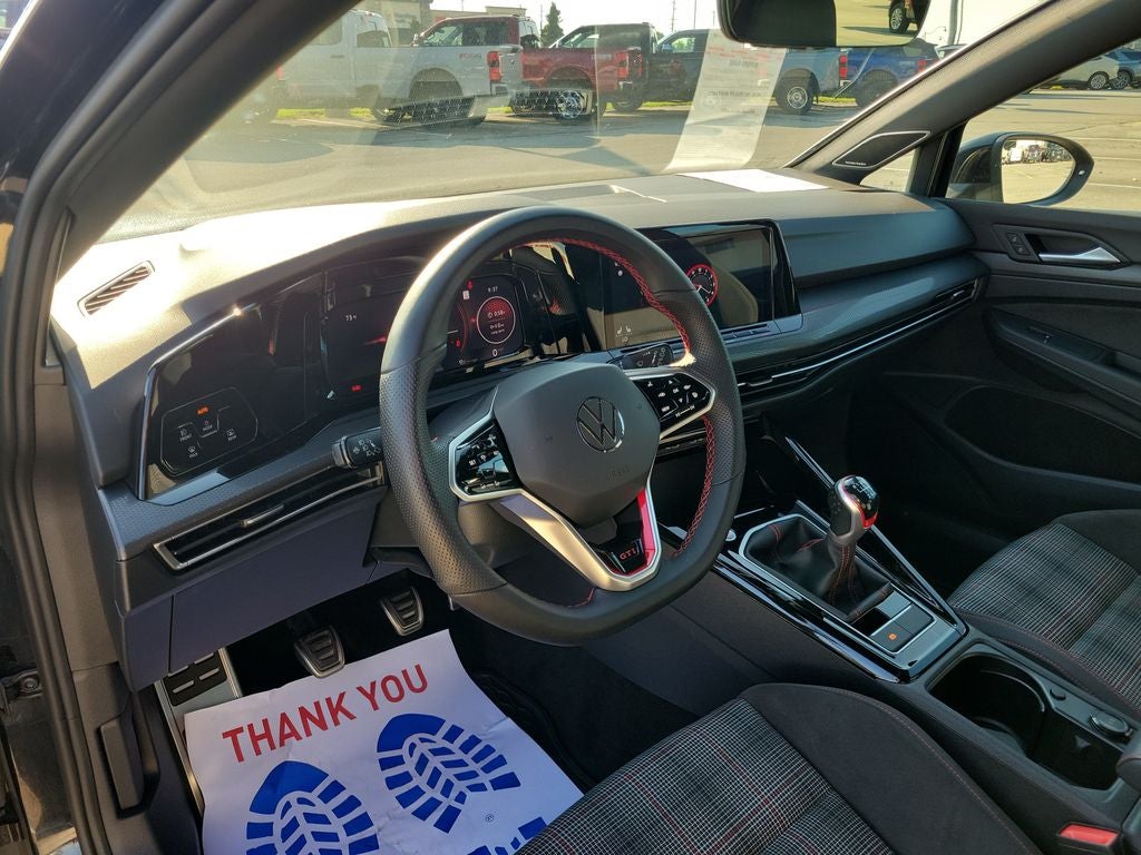 2023 Volkswagen Golf GTI 2.0T SE