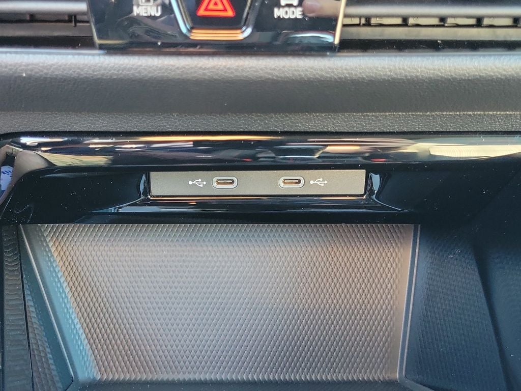 2023 Volkswagen Golf GTI 2.0T SE