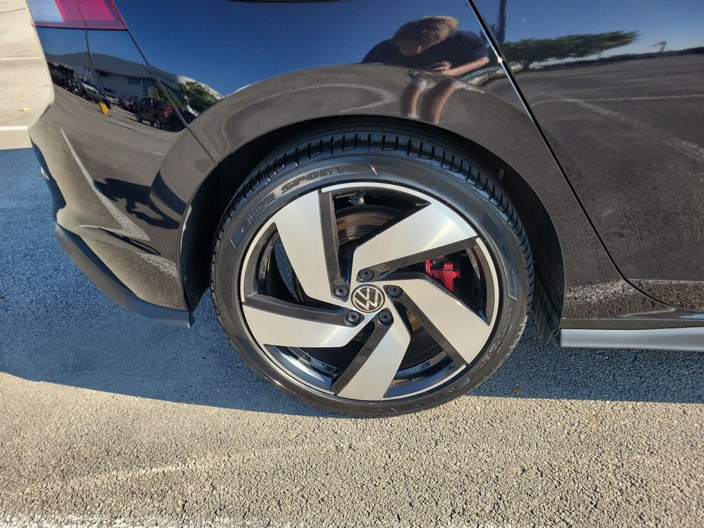 2023 Volkswagen Golf GTI 2.0T SE