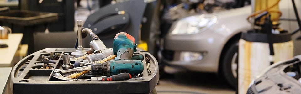 Zionsville, IN car upholstery repair service